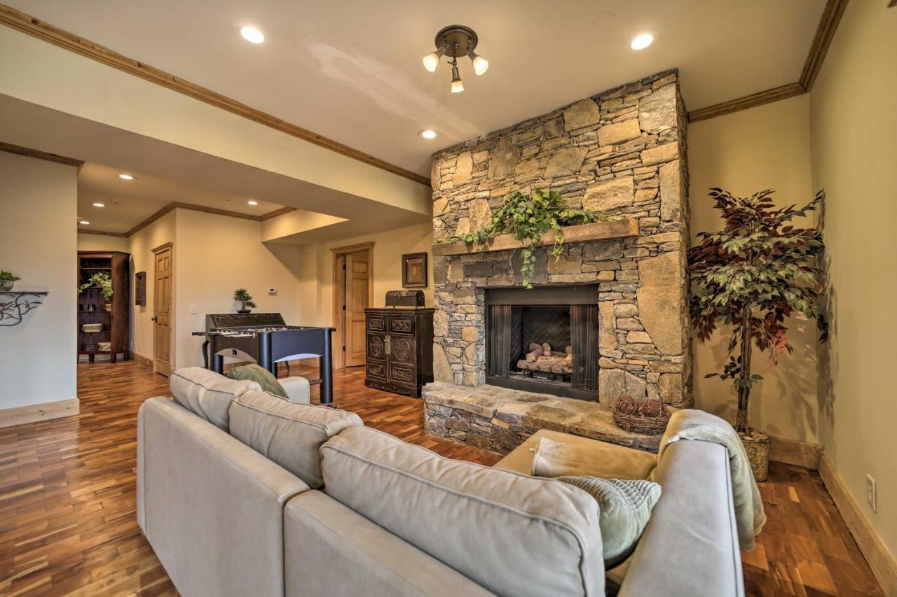 Luxury Cabin Rental In Franklin With Private Hot Tub Экстерьер фото