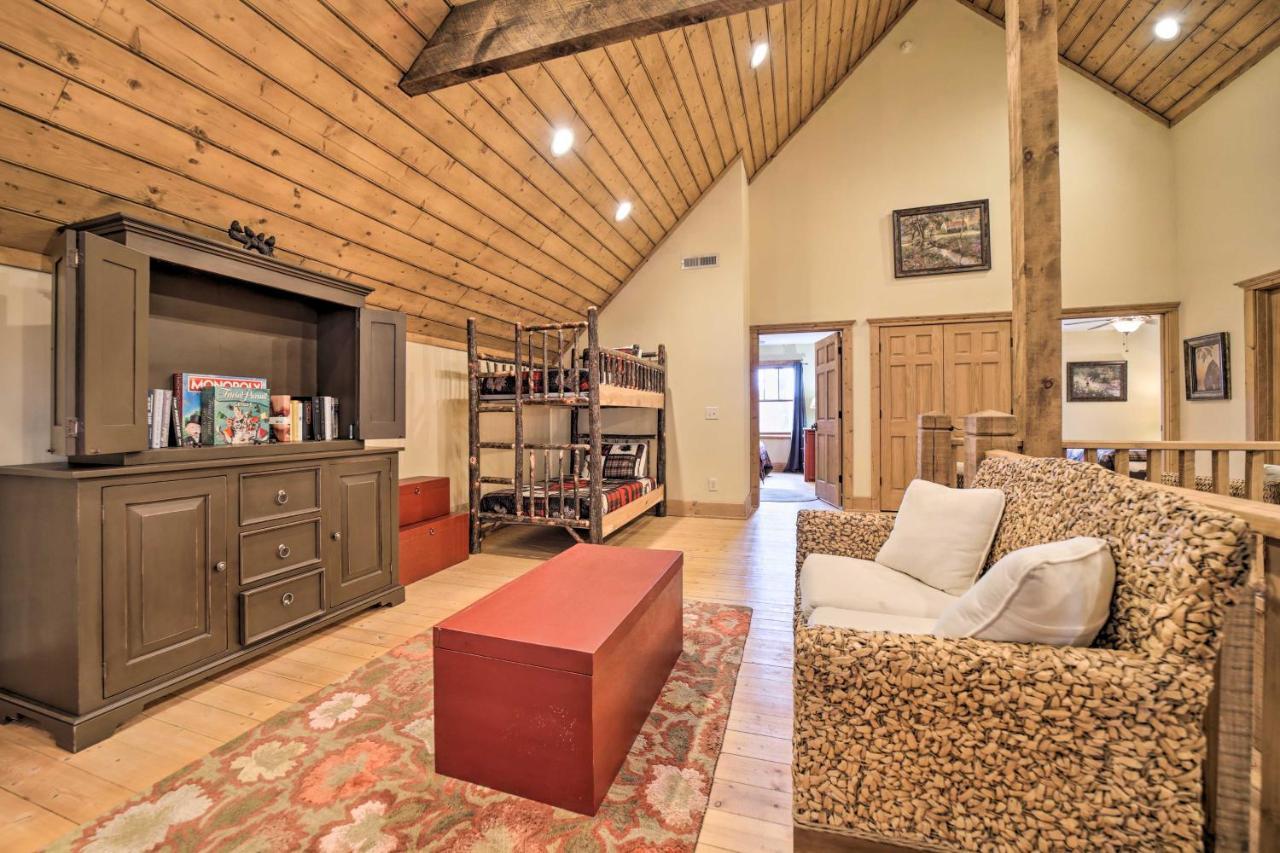Luxury Cabin Rental In Franklin With Private Hot Tub Экстерьер фото